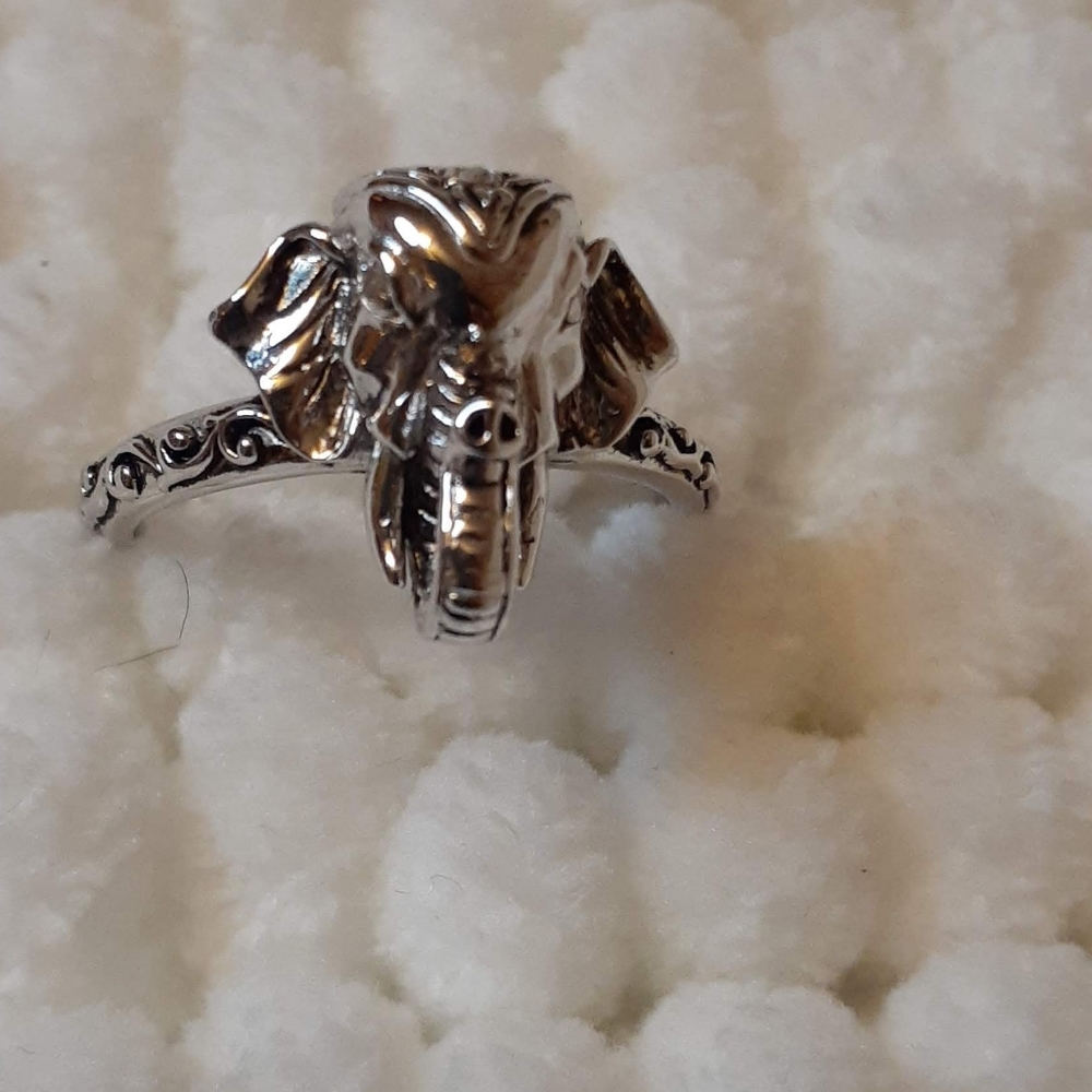 Royal Thai Ruby Ring - Picture 4 of 6